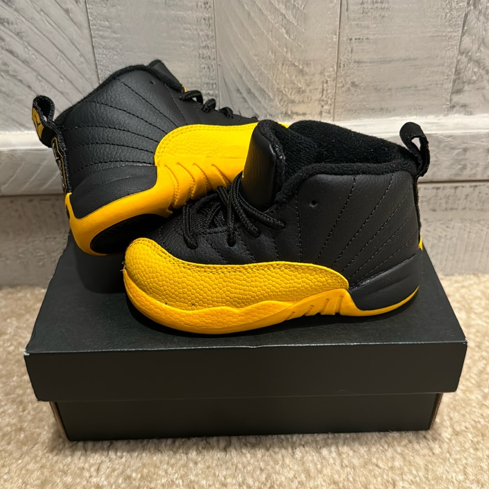 Toddler Jordan 12 Retro ‘University Gold’